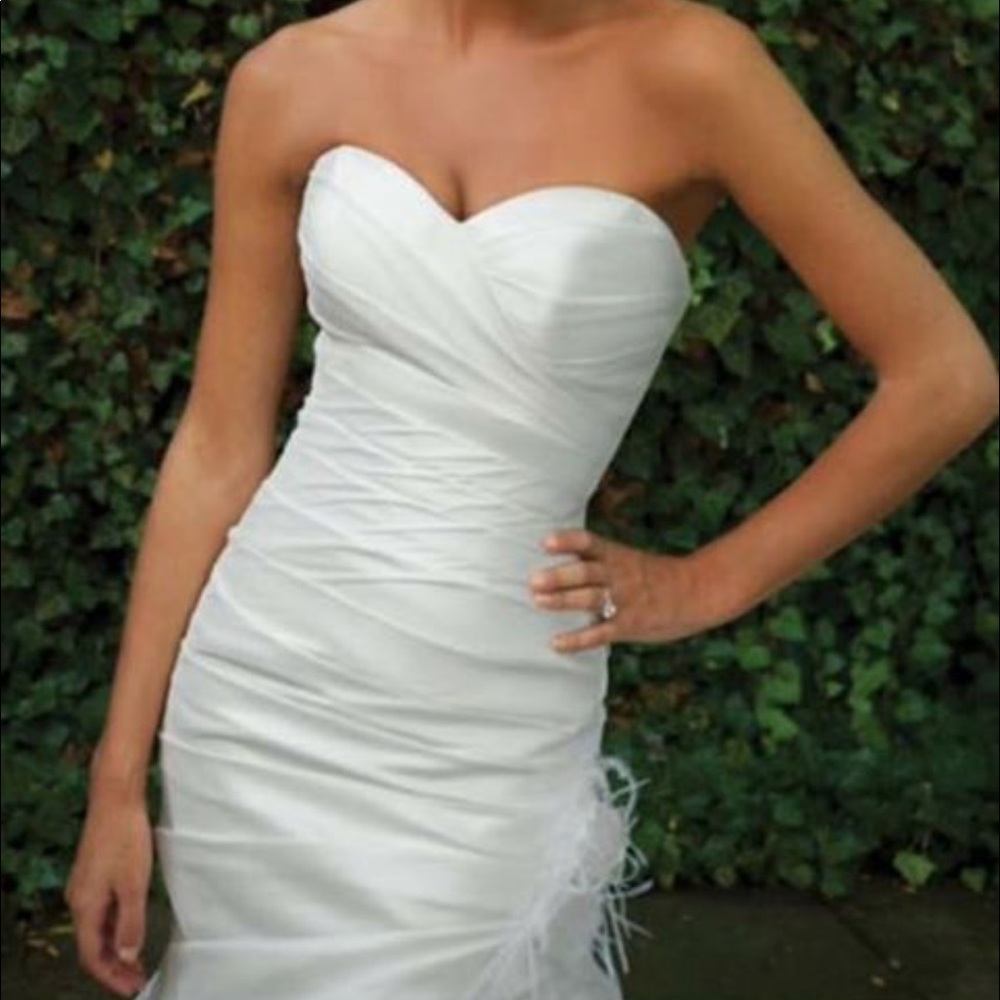 Gorgeous sweetheart wedding dress